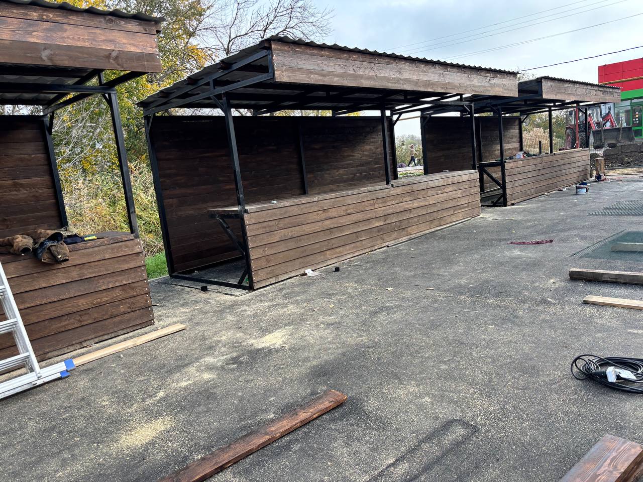 В ст. Ясенской проверил ход работ по благоустройству новой сельскохозяйственной ярмарки В ст. Ясенской проверил ход работ по благоустройству новой сельскохозяйственной ярмарки