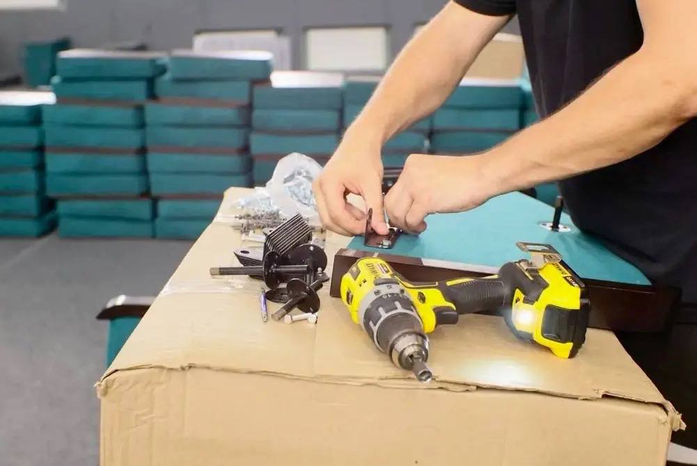 Евгений Наумов: В станице Елизаветинской в Доме культуры и спорта завершается капитальный ремонт актового зала Евгений Наумов: В станице Елизаветинской в Доме культуры и спорта завершается капитальный ремонт актового зала