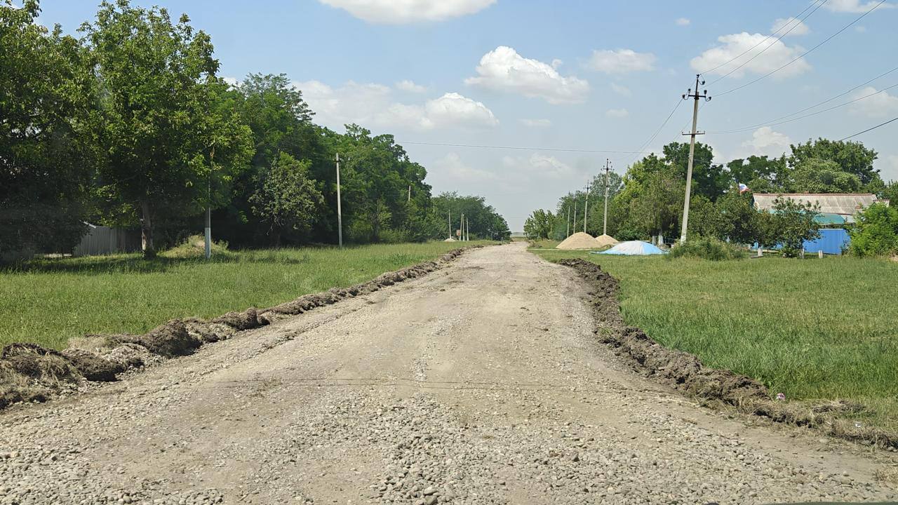 В результате принудительного исполнения исковых требований прокурора Курганинского района на территории Константиновского сельского поселения устранены нарушения требований законодательства о безопасности дорожного движения В результате принудительного исполнения исковых требований прокурора Курганинского района на территории Константиновского сельского поселения устранены нарушения требований законодательства о безопасности дорожного движения