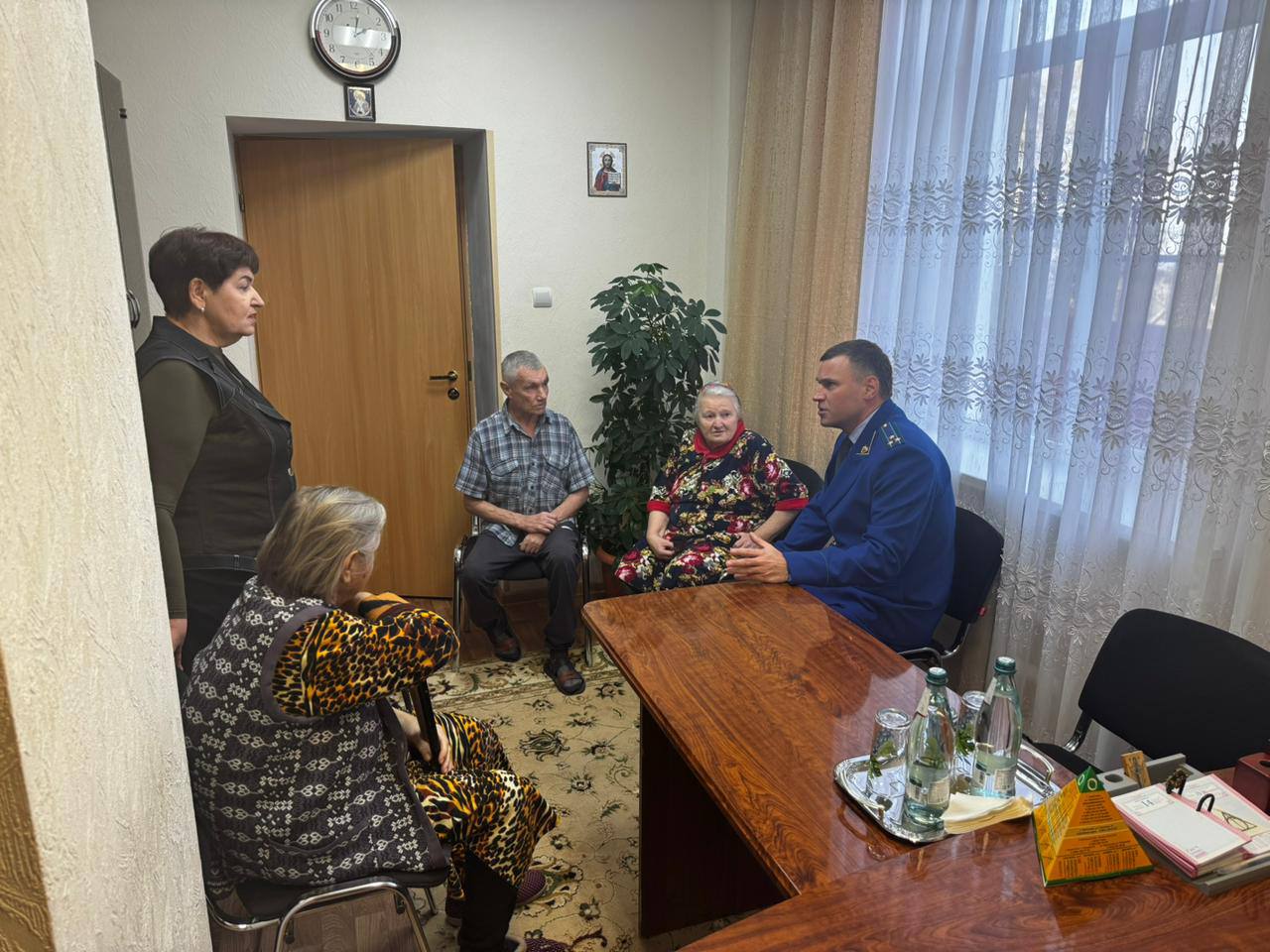 Заместителем прокурора края проведен выездной прием граждан в доме-интернате для престарелых и инвалидов