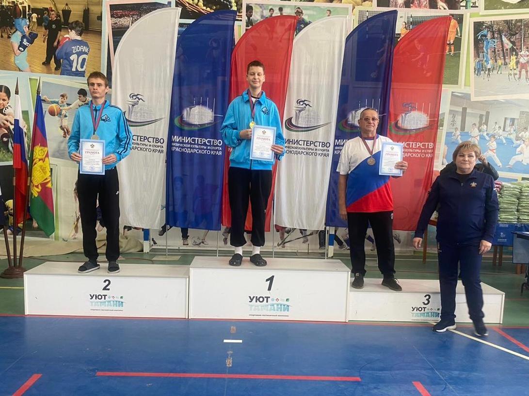 В посёлке Волна Темрюкского района прошла Спартакиада инвалидов Кубани В посёлке Волна Темрюкского района прошла Спартакиада инвалидов Кубани