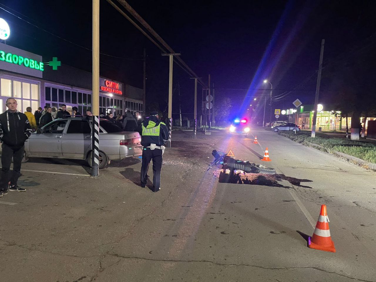 Подросток на мотоцикле пострадал в ДТП в Ахтырском Подросток на мотоцикле пострадал в ДТП в Ахтырском