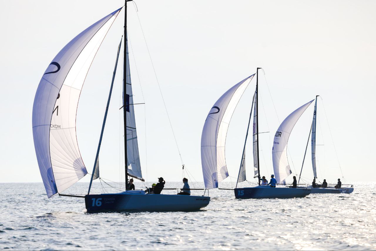 В Сочи стартовал гранд-финал международных парусных гонок В Сочи стартовал гранд-финал международных парусных гонок