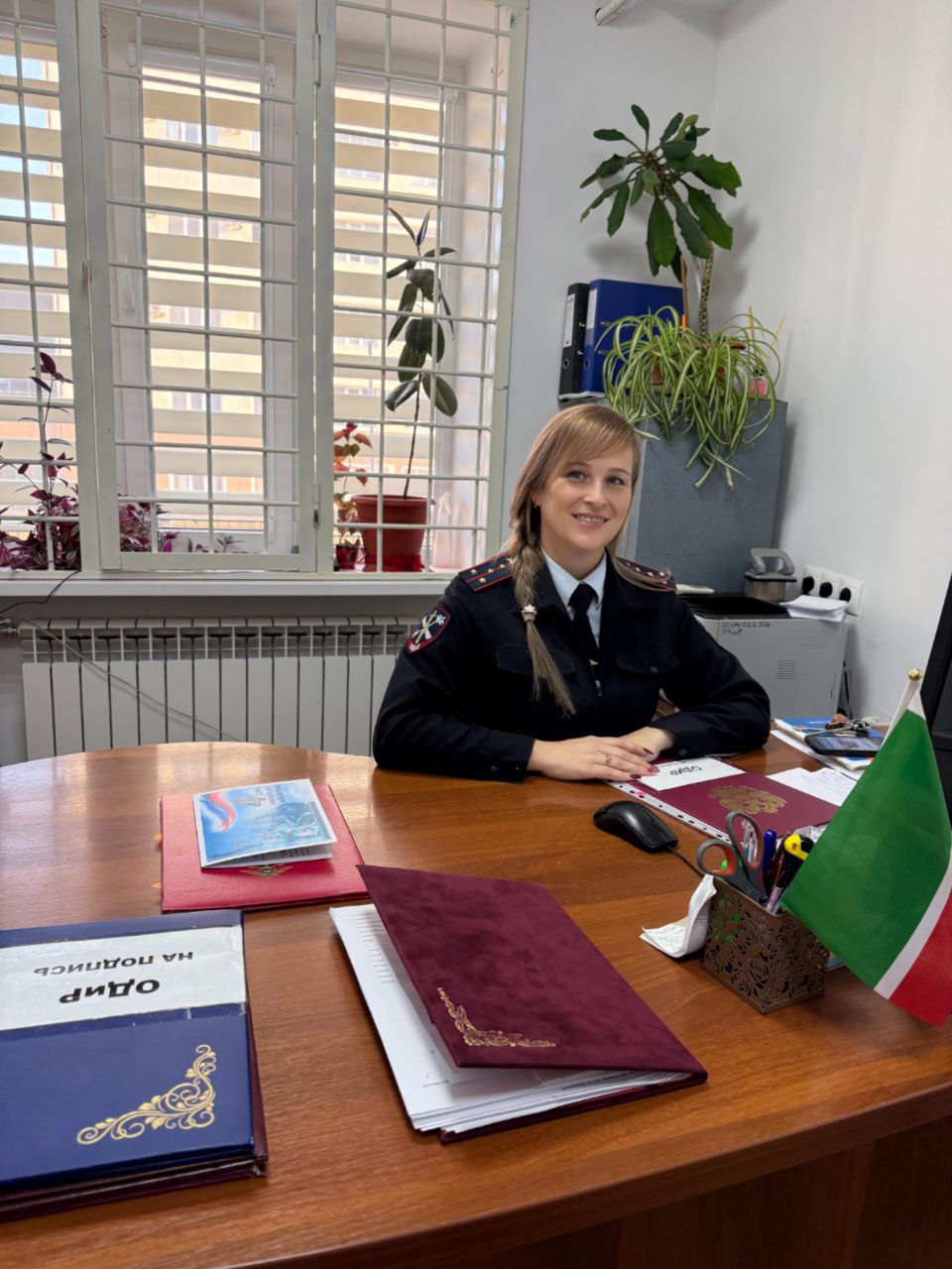 Семья Пытлик продолжает наш проект «Преемственность поколений транспортных полицейских»! История семьи Пытлик — это не просто повествование о службе и достижениях, а глубокий рассказ о ценностях, которые передаются из... Семья Пытлик продолжает наш проект «Преемственность поколений транспортных полицейских»! История семьи Пытлик — это не просто повествование о службе и достижениях, а глубокий рассказ о ценностях, которые передаются из...