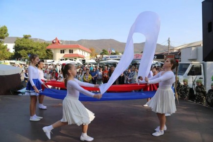 Выходной, наполненный ароматом мёда и музыкой