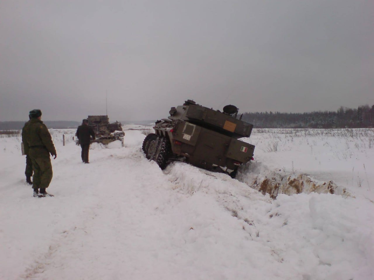 Centauro и Freccia были доставлены в Россию морским путем через Новороссийск в 2012 году Centauro и Freccia были доставлены в Россию морским путем через Новороссийск в 2012 году