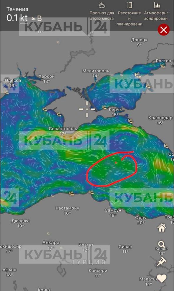 Дрейфующую в Черном море лодку «Мадагаскар» притянули в Крым Дрейфующую в Черном море лодку «Мадагаскар» притянули в Крым