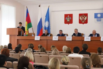 Алексей Богодистов: Сегодня провели расширенное заседание комиссии по делам несовершеннолетних