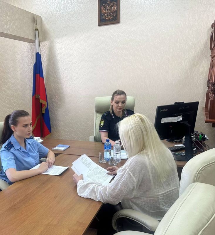 Прокуратурой Прикубанского административного округа в ОСП Прикубанского округа ГУ ФССП России по Краснодарскому краю проведен тематический прием граждан по вопросам соблюдения законодательства об исполнительном производстве