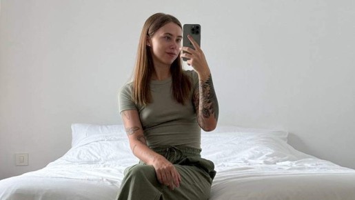 Блогер Александра Митрошина продала квартиру и долю в строящихся апартаментах за 115 миллионов рублей через сестру по доверенности