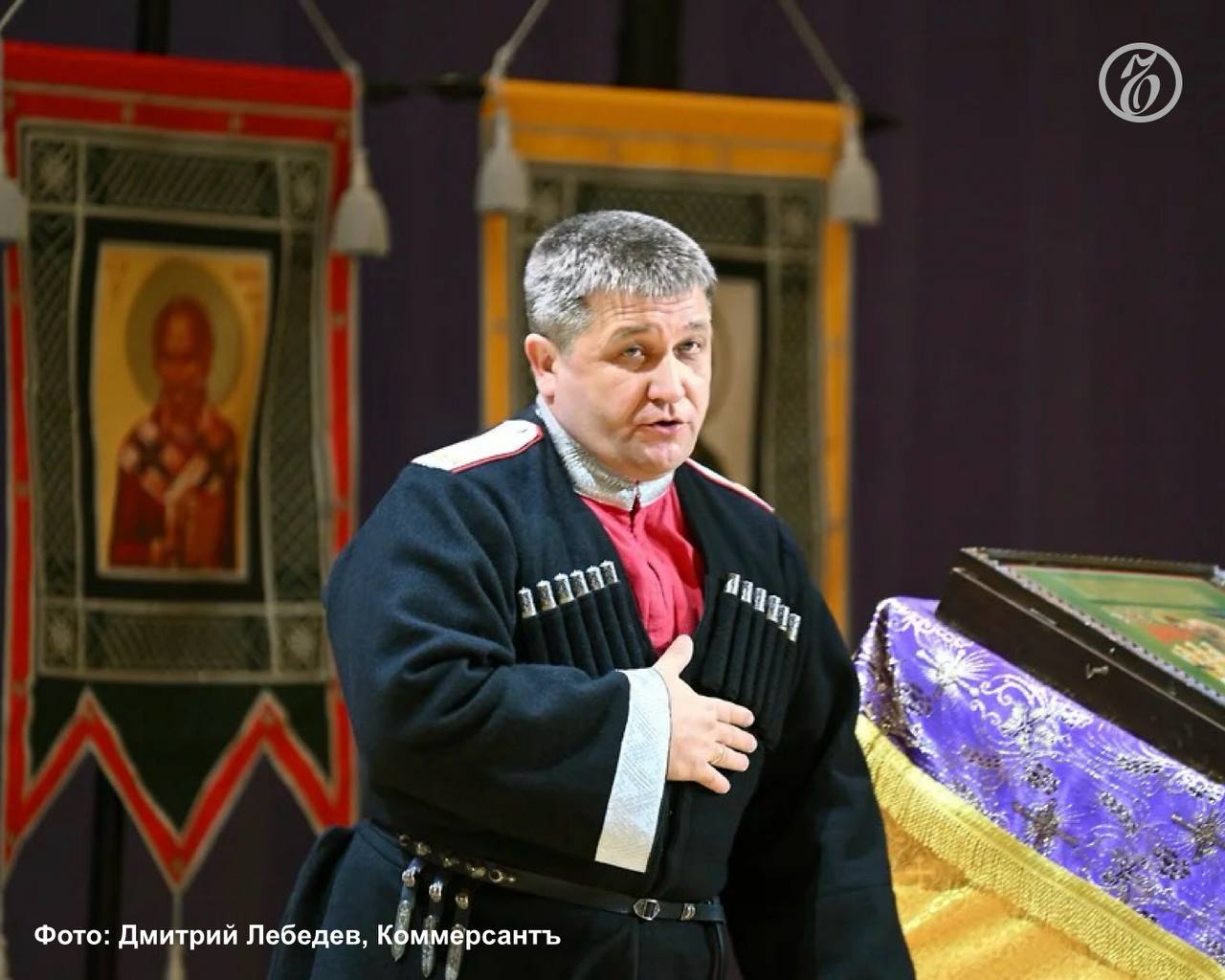 Бывшему заместителю губернатора Краснодарского края Александру Власову предъявлено обвинение в злоупотреблении полномочиями и организации мошенничества, следует из материалов, оказавшихся в распоряжении РИА Новости