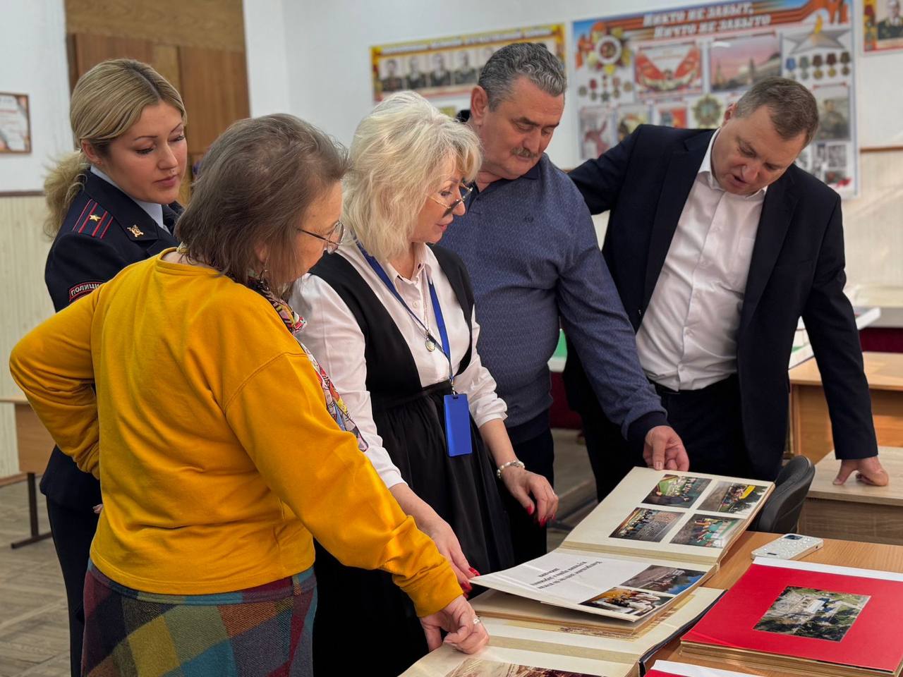 Торжественный городской слёт знатоков ПДД и открытие Музея истории ЮИД состоялись в Краснодаре Торжественный городской слёт знатоков ПДД и открытие Музея истории ЮИД состоялись в Краснодаре