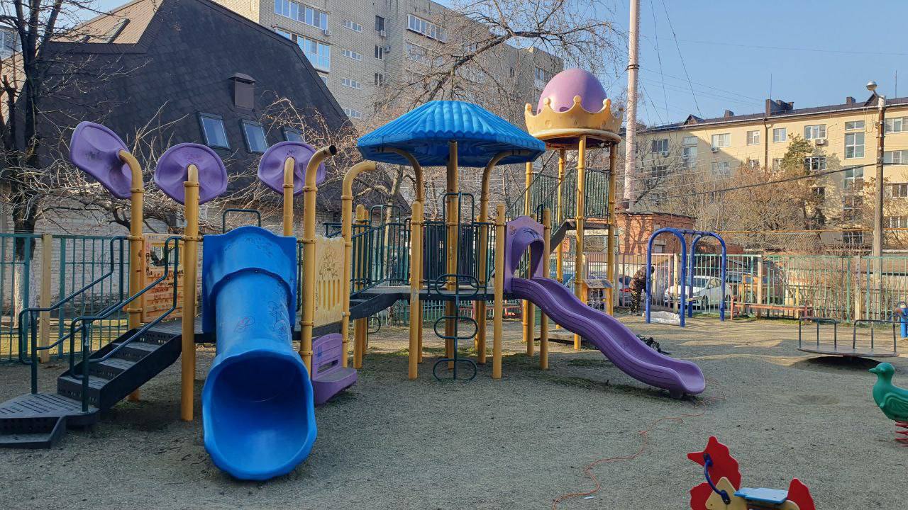 В 2025 году в Краснодаре отремонтировали 380 элементов оборудования на детских и спортивных площадках В 2025 году в Краснодаре отремонтировали 380 элементов оборудования на детских и спортивных площадках