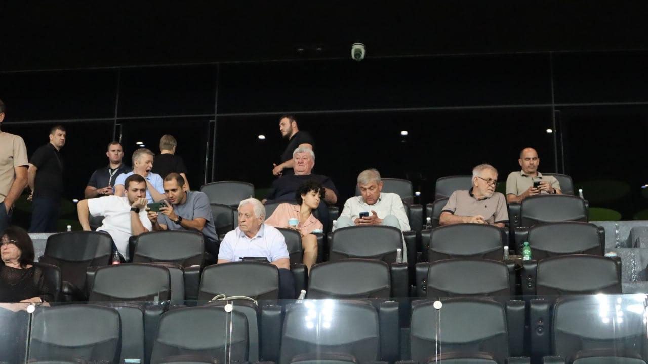 В рейтинге доверия россиян миллиардер Галицкий обошел создателя Telegram Дурова