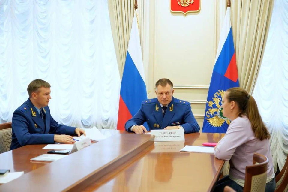 Прокурор Краснодарского края Сергей Табельский провел личный прием граждан в городе Сочи