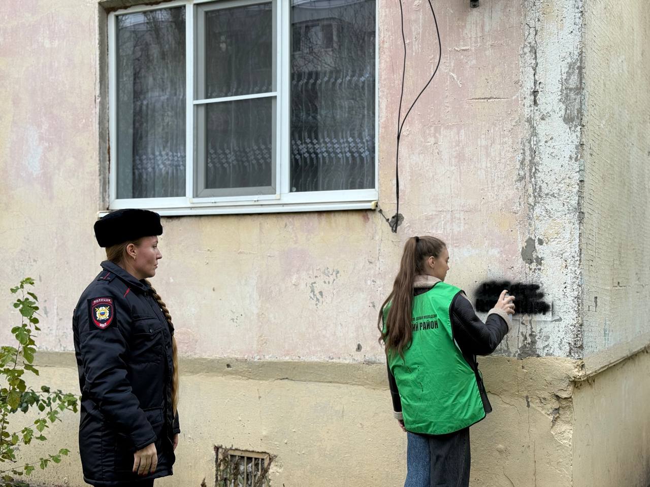 В Ейске провели очередное рейдовое мероприятие "Кубань без наркотрафарета" В Ейске провели очередное рейдовое мероприятие "Кубань без наркотрафарета"