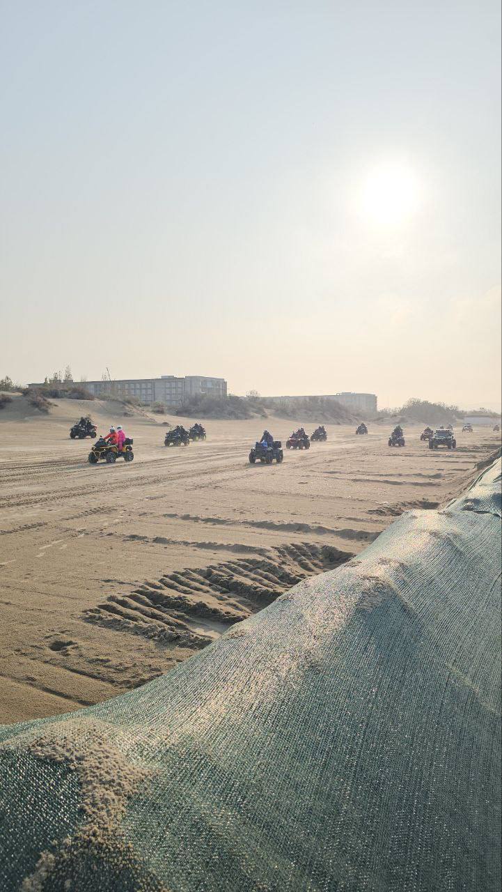 12345. Сотрудники полиции Анапы установили участников массового заезда по пляжной территории в районе Пионерского проспекта 12345. Сотрудники полиции Анапы установили участников массового заезда по пляжной территории в районе Пионерского проспекта