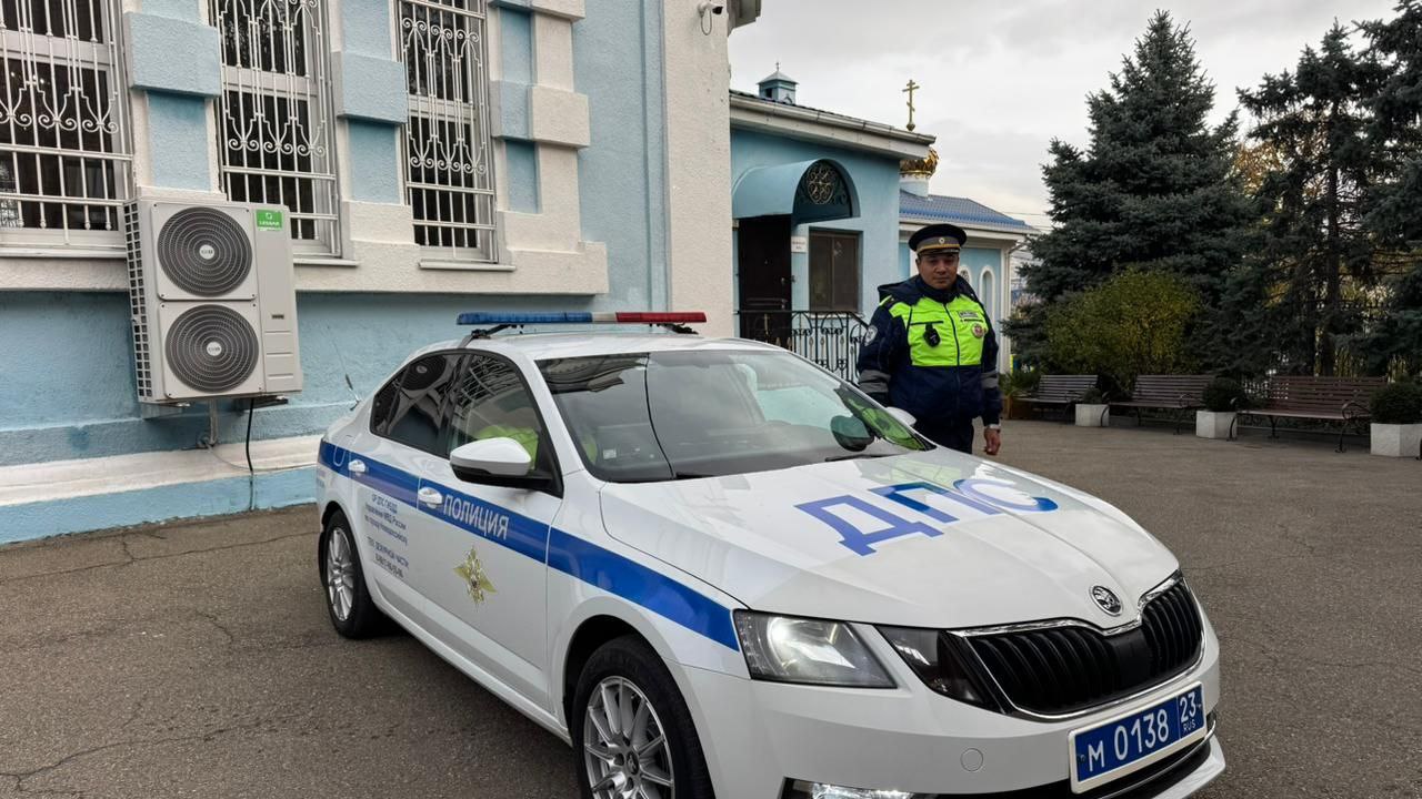 В Свято-Успенском соборе города Новороссийска состоялась траурная панихида по погибшим в дорожно-транспортных происшествиях В Свято-Успенском соборе города Новороссийска состоялась траурная панихида по погибшим в дорожно-транспортных происшествиях