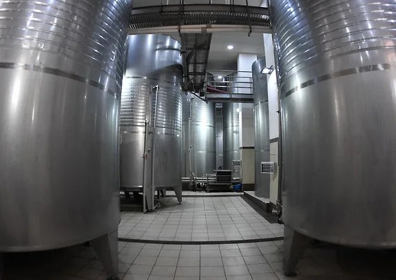 Дело об изъятии крупной партии продукта коньячного завода «Темрюк» рассмотрит апелляция