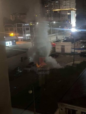 Ночью в Краснодаре загорелись припаркованные машины