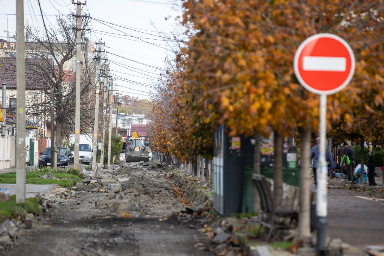 В Анапе продолжается обновление улично-дорожной сети В Анапе продолжается обновление улично-дорожной сети