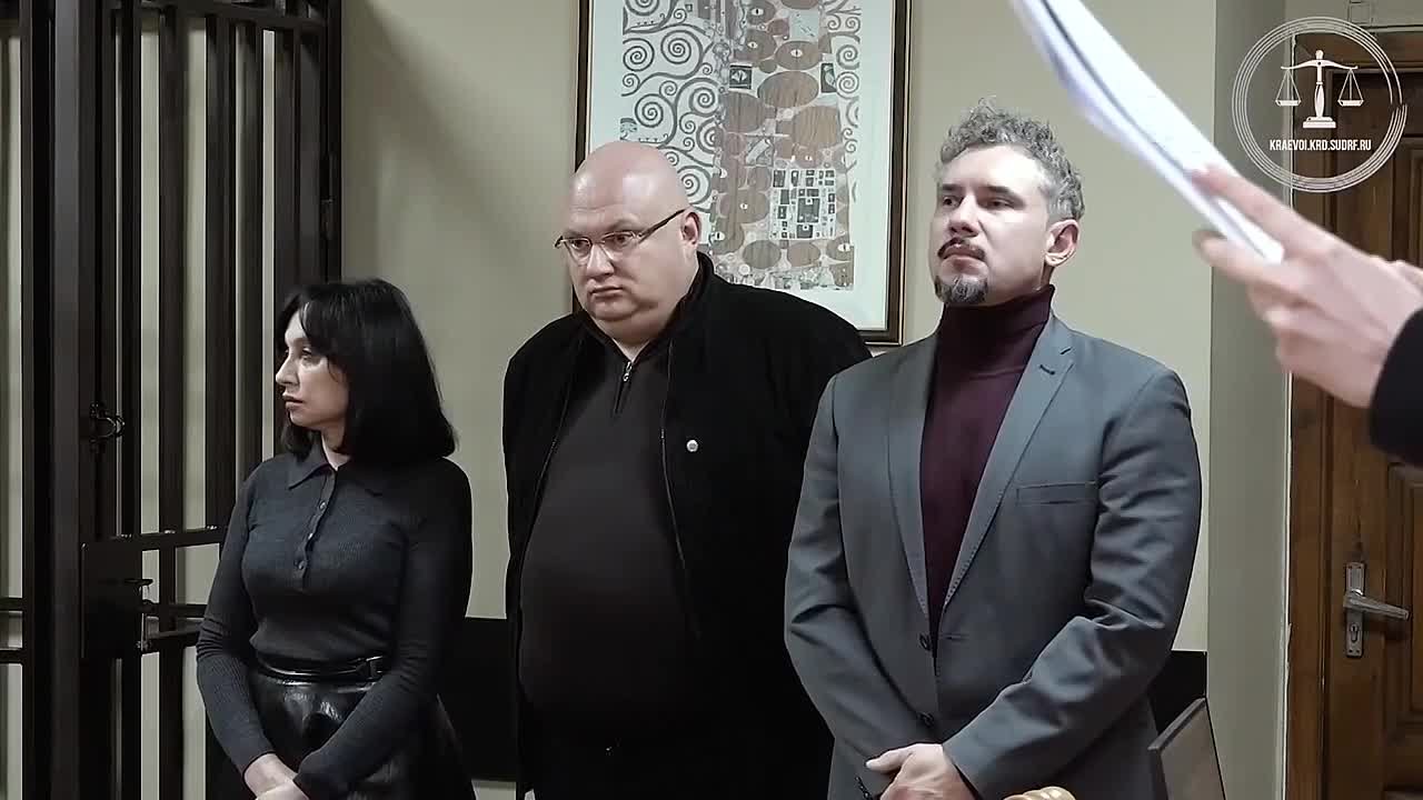 Начальница держала сотрудника компании взаперти, чтобы он уволился