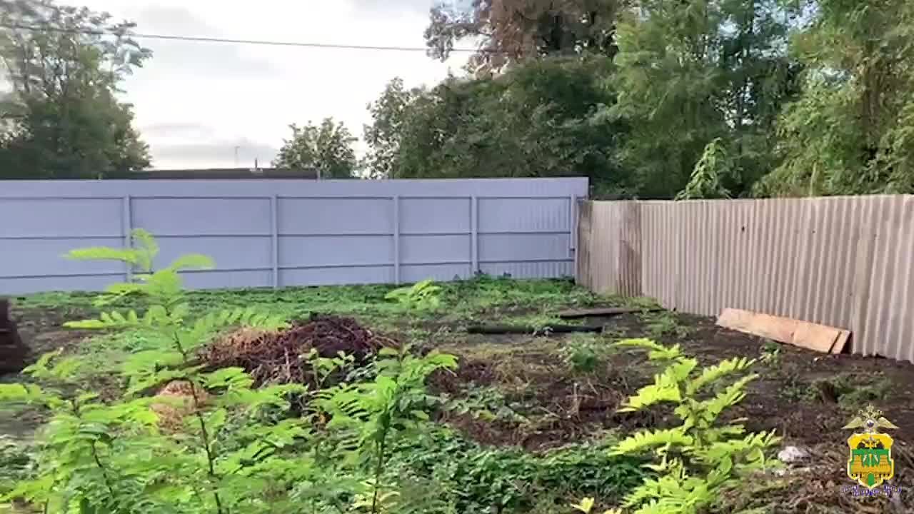 Банки с марихуаной изъяли полицейские в Брюховецком районе