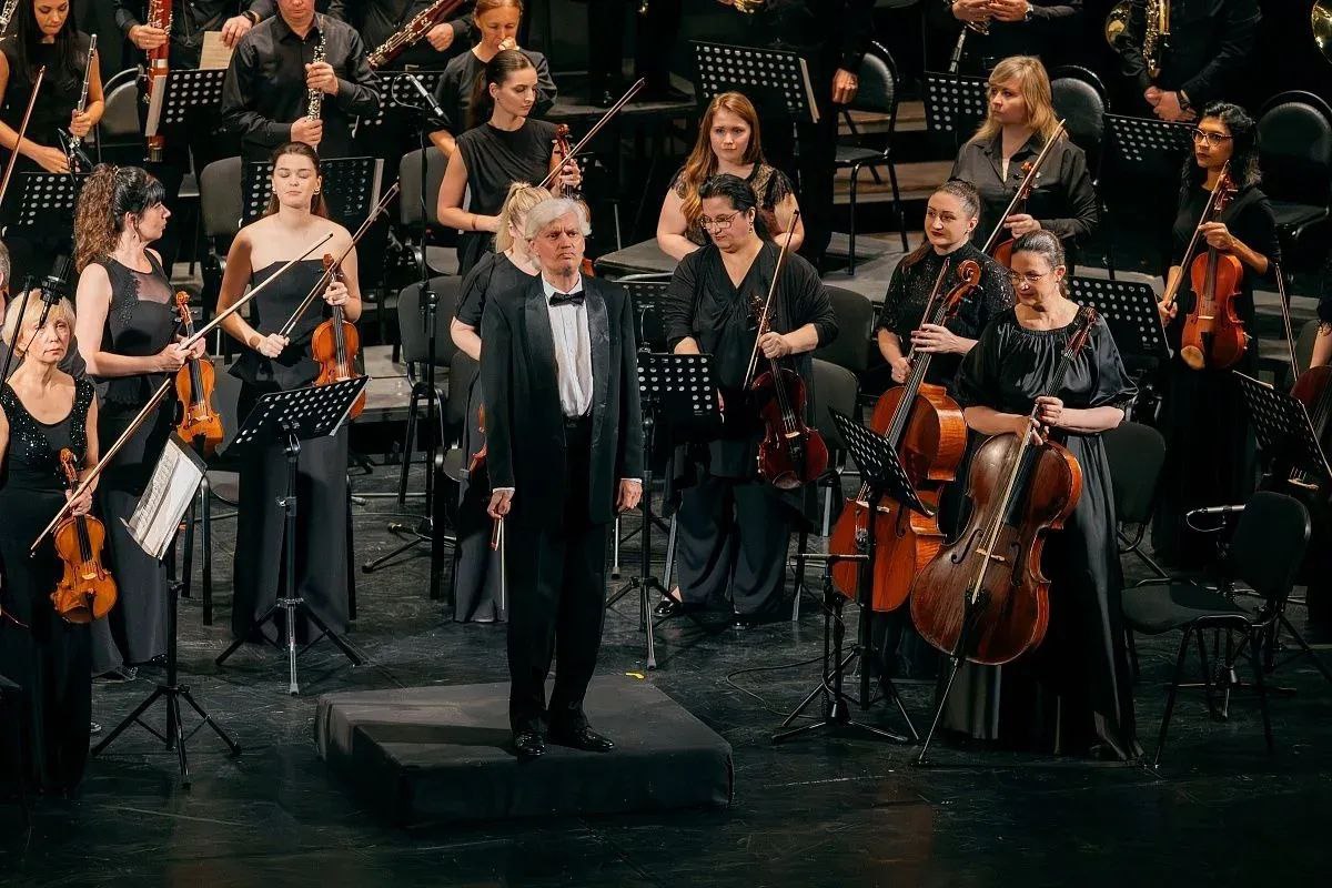 Юбилейный V Фестиваль русской музыки и слова в Сочи посвящен 185-летию Петра Ильича Чайковского Юбилейный V Фестиваль русской музыки и слова в Сочи посвящен 185-летию Петра Ильича Чайковского