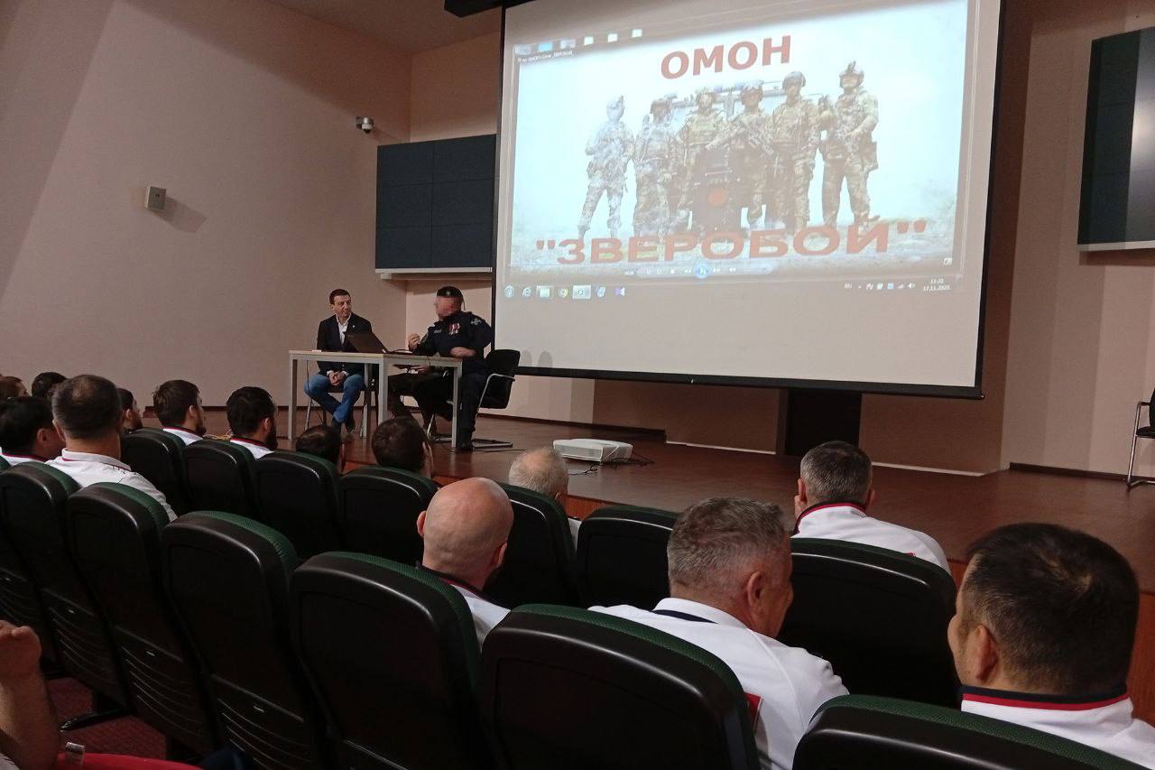 В Сочи завершилась встреча росгвардейцев со спортсменами сборной России по боксу В Сочи завершилась встреча росгвардейцев со спортсменами сборной России по боксу