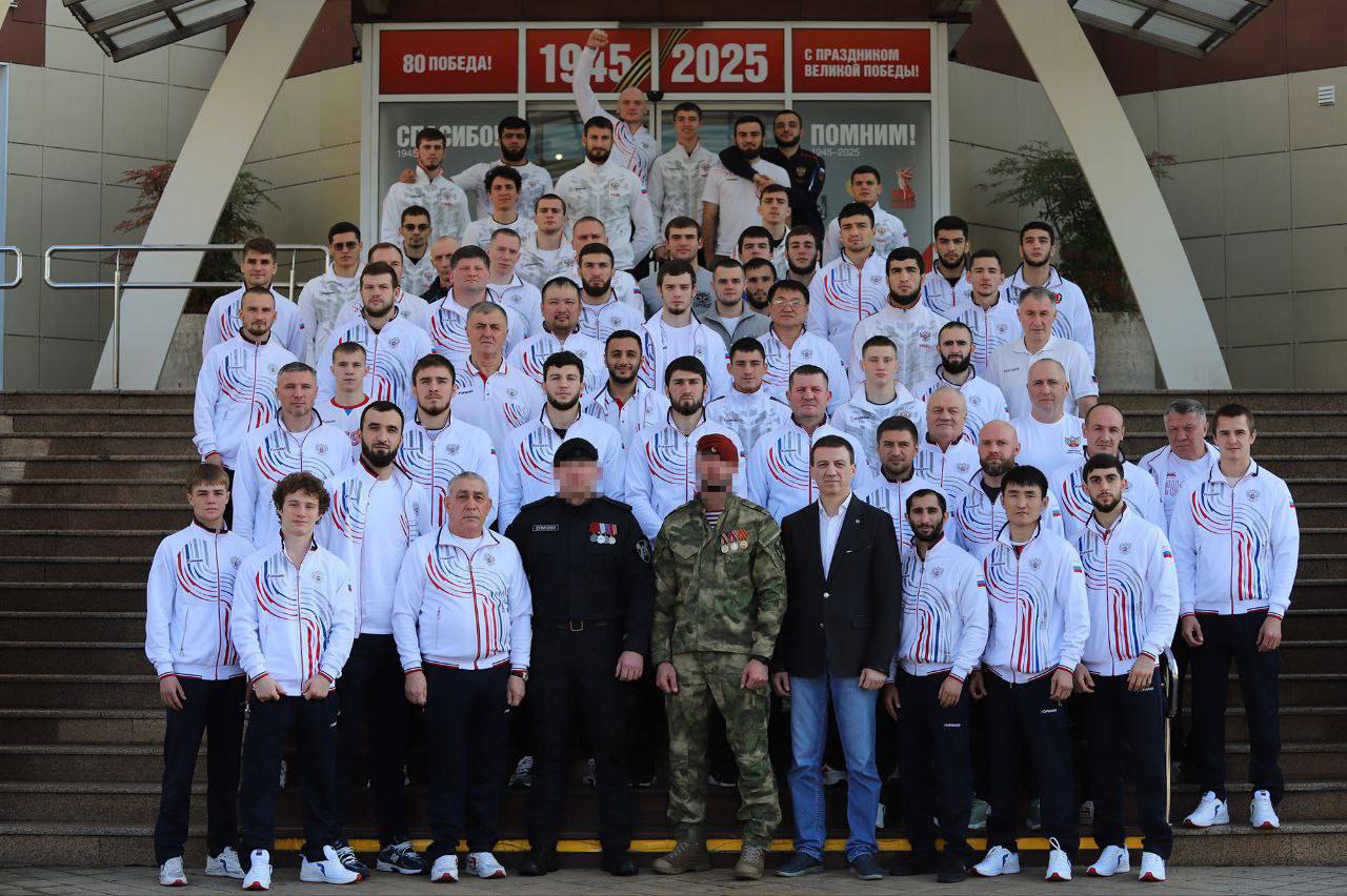 В Сочи завершилась встреча росгвардейцев со спортсменами сборной России по боксу