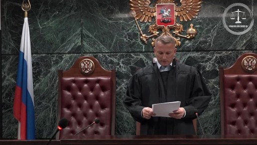 В Анапе бывший фитнес-тренер, 42 лет, ранее судимый за аналогичное преступление, получил 17 лет колонии строгого режима за надругательство над малолетней девочкой в подъезде дома в июле 2024 года