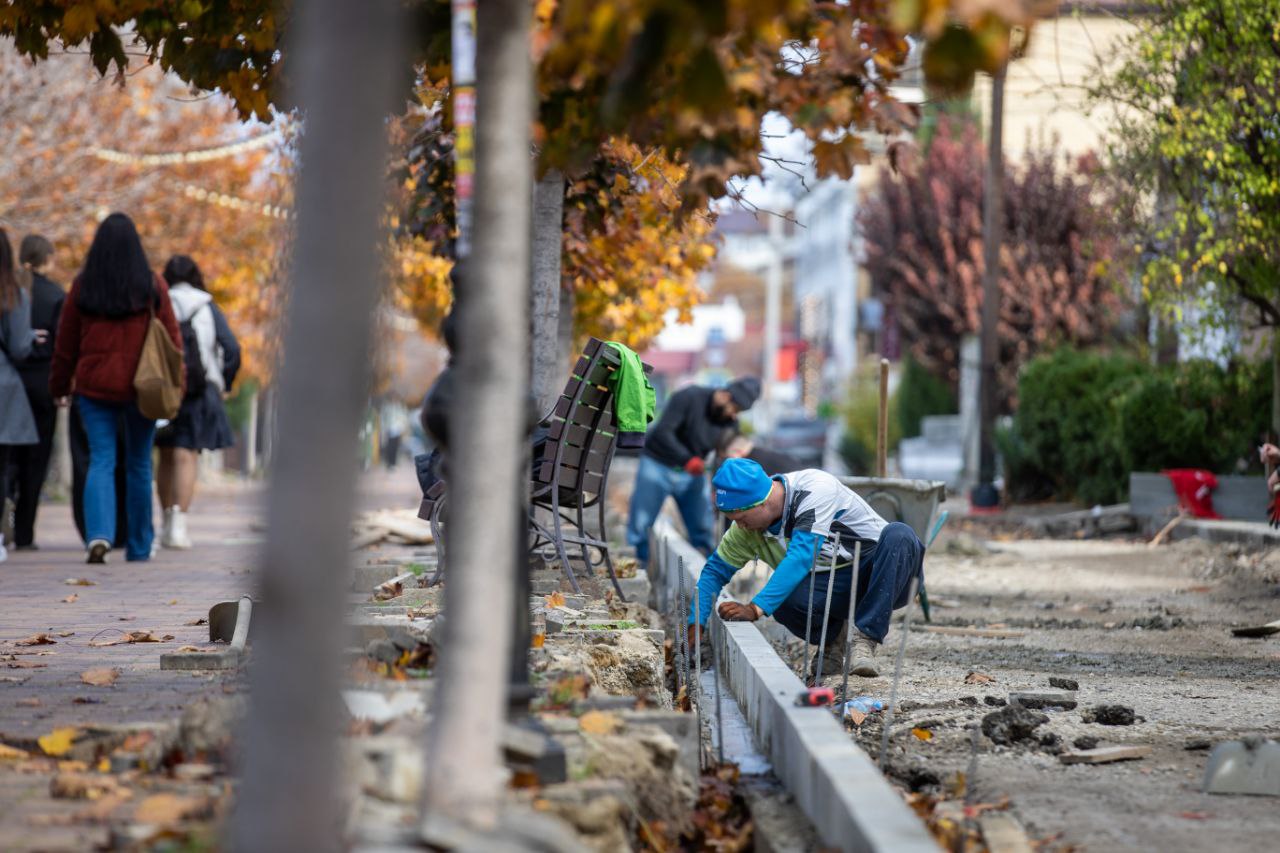 В Анапе продолжается обновление улично-дорожной сети В Анапе продолжается обновление улично-дорожной сети