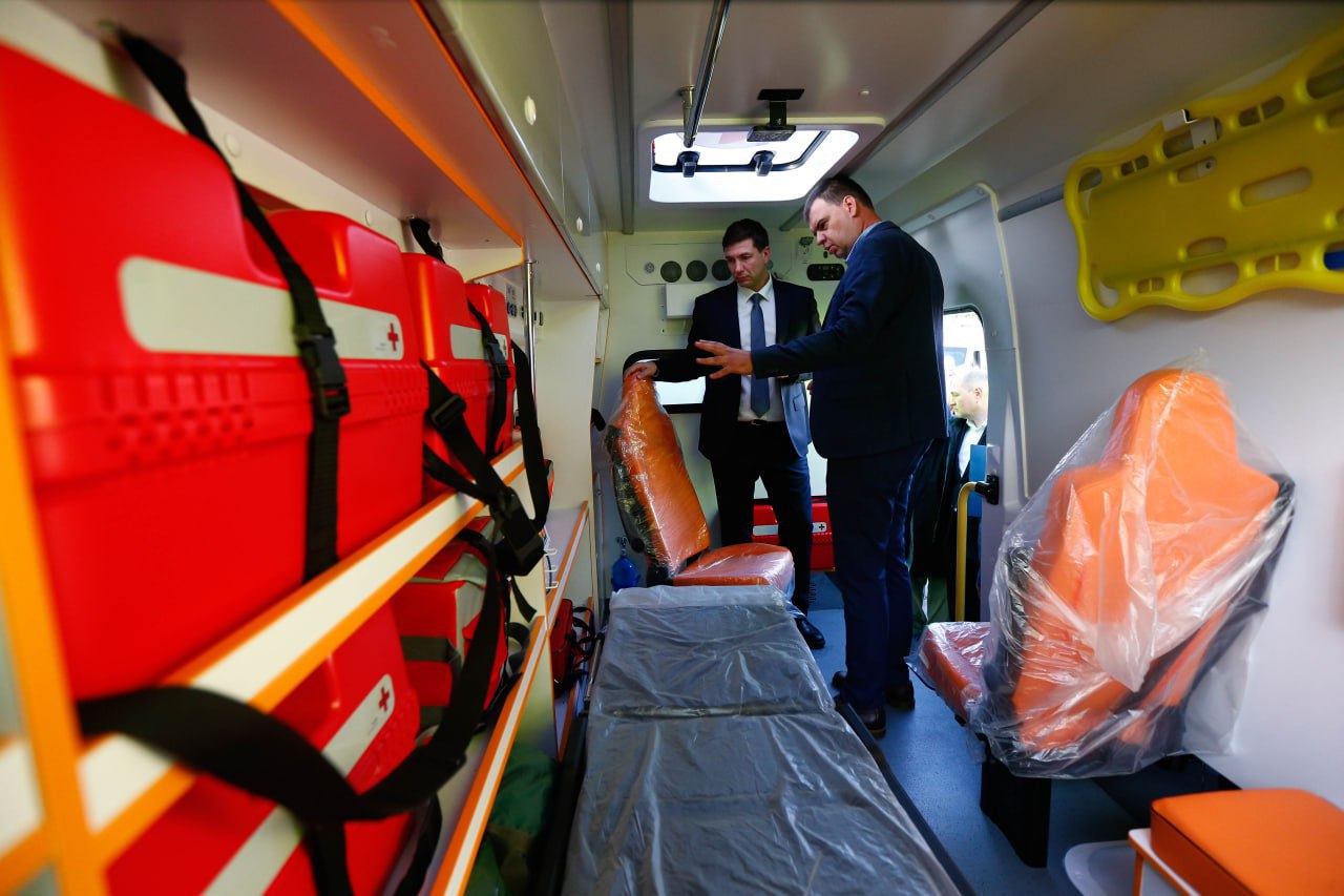 Медучреждениям Краснодарского края передали 49 автомобилей скорой помощи Медучреждениям Краснодарского края передали 49 автомобилей скорой помощи