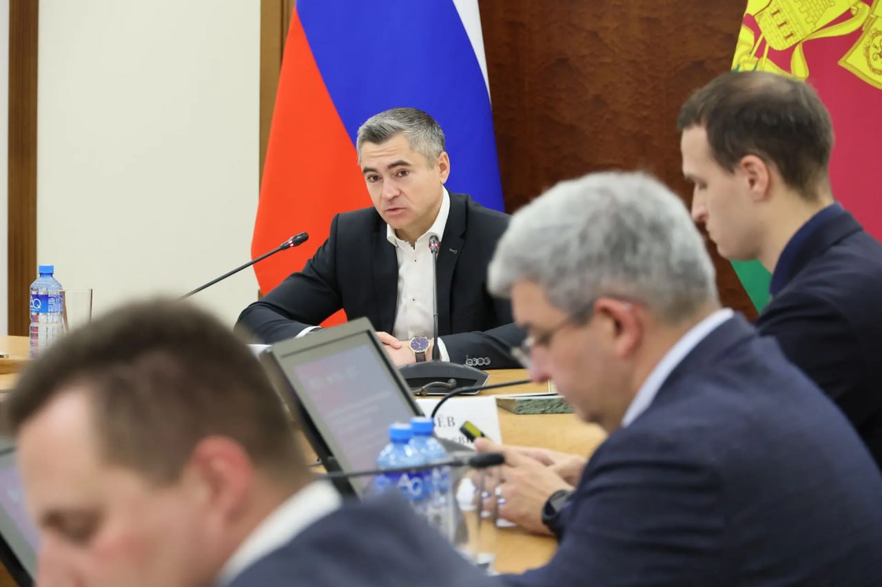 Более 200 промышленных предприятий Краснодарского края подтвердили российский статус выпускаемой продукции Более 200 промышленных предприятий Краснодарского края подтвердили российский статус выпускаемой продукции