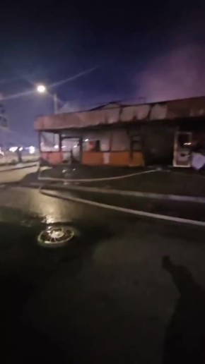 Показываем кадры последствий огромного пожара на ярмарке