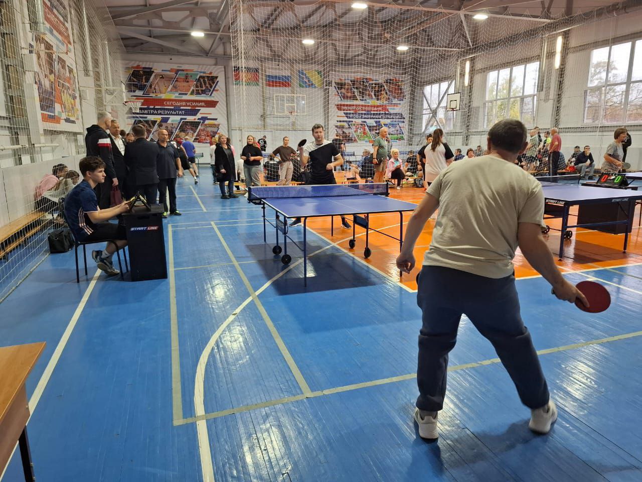 15 ноября на базе спортивного комплекса «Приазовье» прошел VI турнир по настольному теннису памяти почетного гражданина Ейского района А. Н. Белана