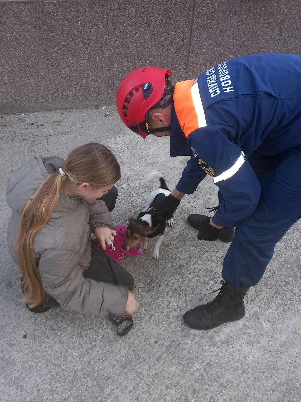 Спасатели продолжают творить добро Спасатели продолжают творить добро