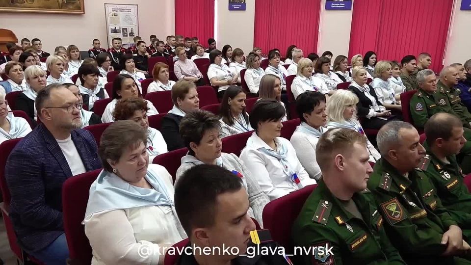 Очередное воинское звание и государственную награду вручили новороссийским военнослужащим военного комиссариата Краснодарского края