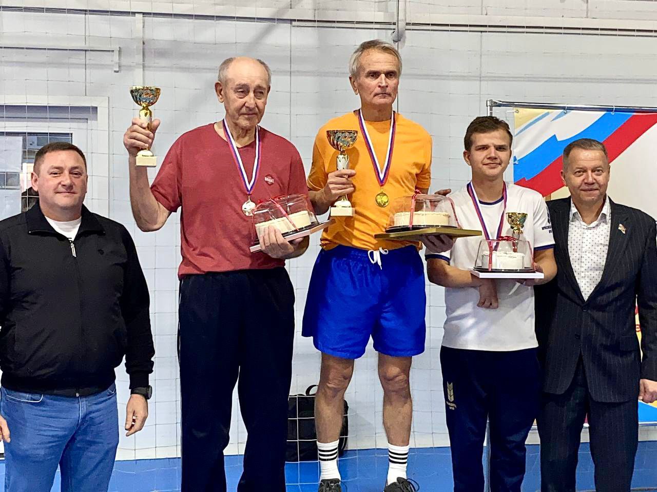 15 ноября в спортивном комплексе «Приазовье» прошел VI турнир по настольному теннису, посвященный памяти почетного гражданина Ейского района Белан Алексея Никитовича 15 ноября в спортивном комплексе «Приазовье» прошел VI турнир по настольному теннису, посвященный памяти почетного гражданина Ейского района Белан Алексея Никитовича