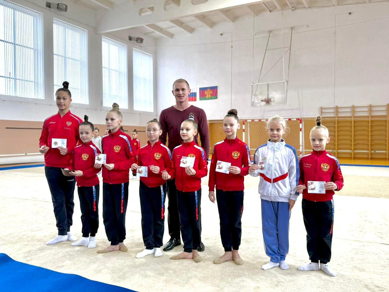 18 ноября в спортивном комплексе «Юность» состоялось торжественное открытие Кубка Ейского района по художественной гимнастике 18 ноября в спортивном комплексе «Юность» состоялось торжественное открытие Кубка Ейского района по художественной гимнастике