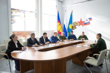 Прокурор Краснодарского края Сергей Табельский провел в Анапе прием участников СВО и членов их семей