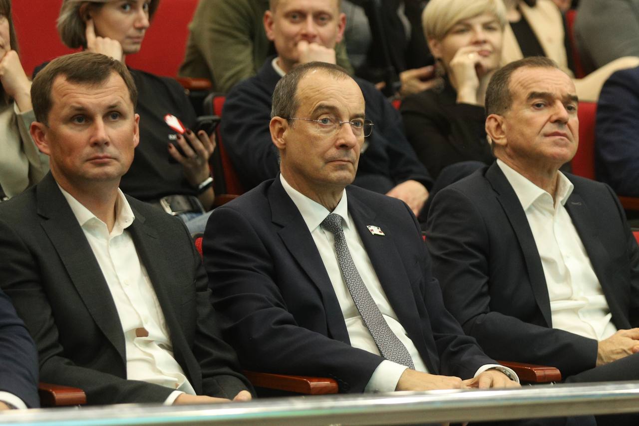 На площадке проходящей в Краснодаре международной сельхозвыставки «ЮГАГРО» состоялся всероссийский форум «Повышение эффективности малого агробизнеса» На площадке проходящей в Краснодаре международной сельхозвыставки «ЮГАГРО» состоялся всероссийский форум «Повышение эффективности малого агробизнеса»