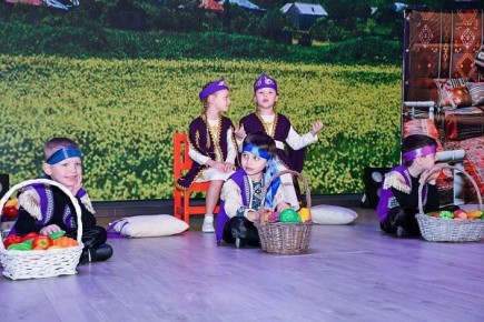 В Сочи состоялся городской фестиваль-конкурс театрализованных постановок на этнических языках «Моя Родина»