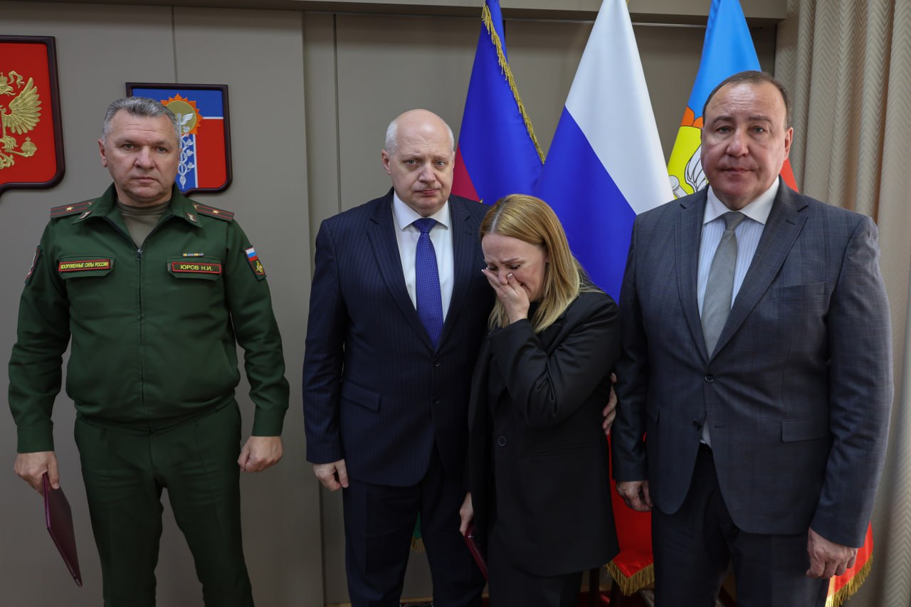 ГОСУДАРСТВЕННЫМИ НАГРАДАМИ ПОСМЕРТНО НАГРАДИЛИ ЧЕТЫРЕХ АРМАВИРЦЕВ ГОСУДАРСТВЕННЫМИ НАГРАДАМИ ПОСМЕРТНО НАГРАДИЛИ ЧЕТЫРЕХ АРМАВИРЦЕВ