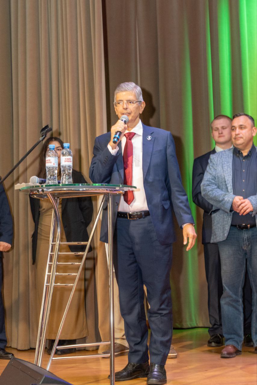 Вместе с Владимиром Роговым принял участие в форуме «Россия – Латинская Америка: укрепляя связи, создавая будущее» Вместе с Владимиром Роговым принял участие в форуме «Россия – Латинская Америка: укрепляя связи, создавая будущее»