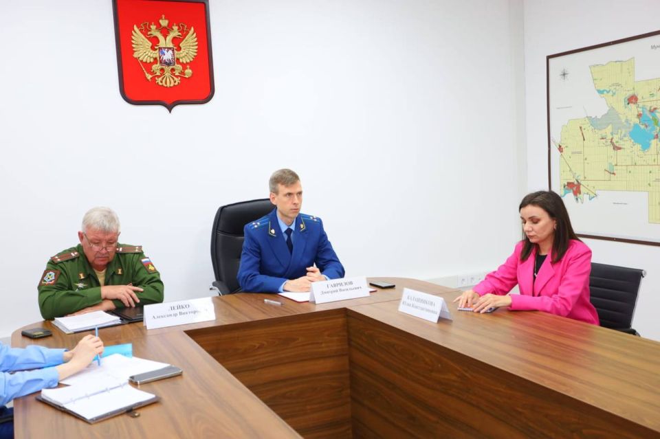 Прокурором Брюховецкого района Дмитрием Гавриловым проведен тематический прием по вопросам реализации прав участников специальной военной операции и членов их семей