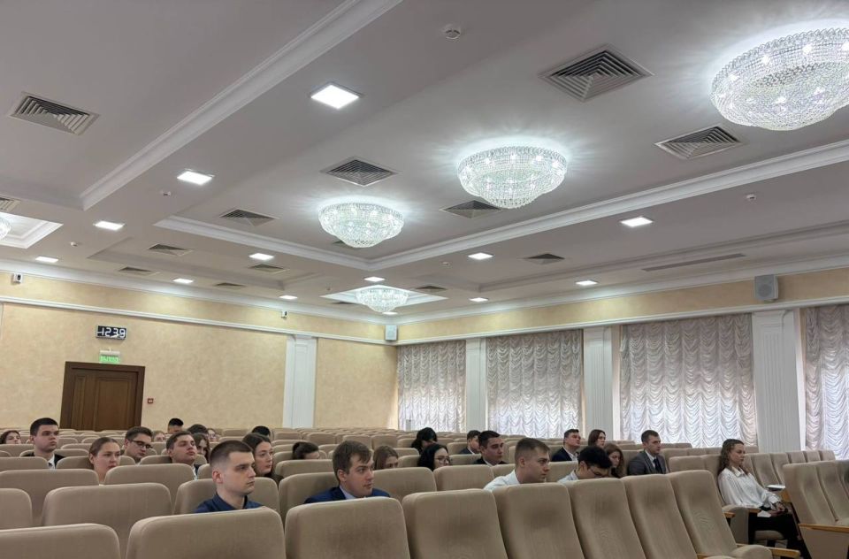 Сегодня в прокуратуре края состоялся обучающий семинар для неаттестованных специалистов