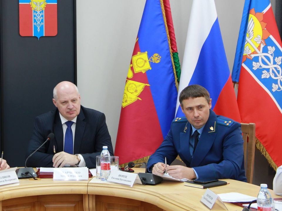 Прокурор г. Армавира принял участие в заседании сессии Армавирской городской Думы