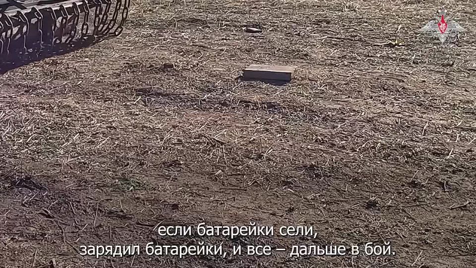 На Ореховском направлении военнослужащие отдельного батальона беспилотных систем Новороссийских десантников из состава группировки войск «Днепр» осуществляют операции по разминированию дорог