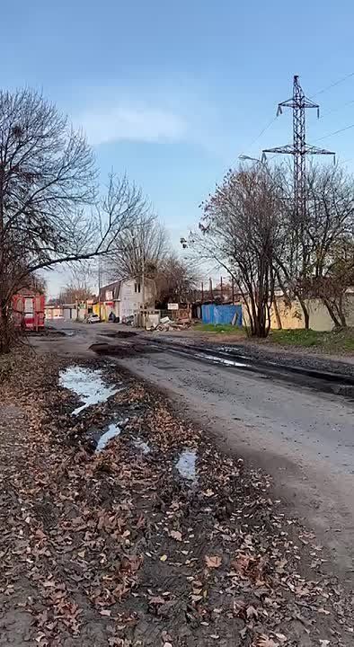 От подписчиков. По улице Дежнева начались работы по проведению ливневок